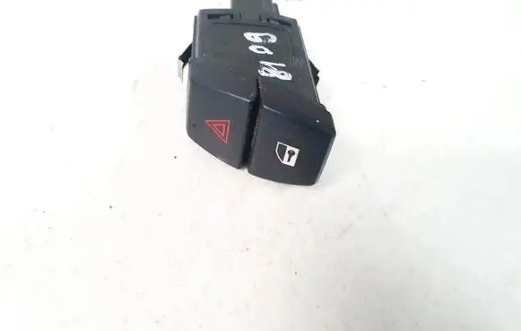 BMW 5 GT F07 Hazard light switch 61319161896