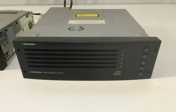Peugeot 307 CD/DVD changer 96365979XT