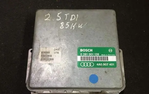 Audi A6 S6 C4 4A Engine control unit/module 0281001128 4a0907401
