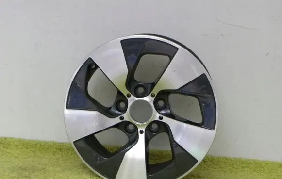 BMW 3 F30 F35 F31 R16 alloy rim 