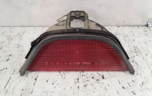 BMW 5 E39 Third/center stoplight 178055 178053 178058