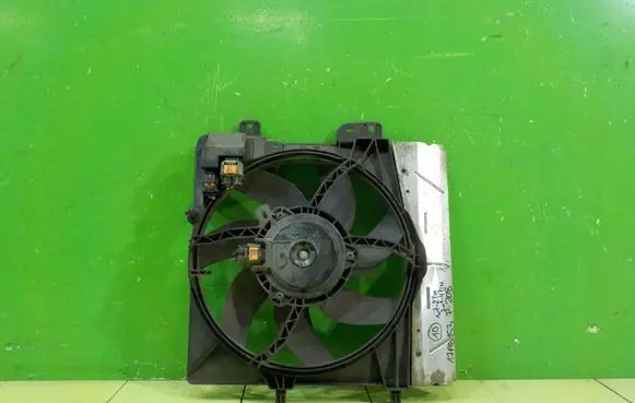 Peugeot 208 I Fan set 9675280980
