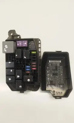Mitsubishi Outlander Fuse box set