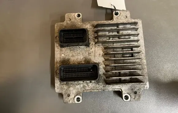 Opel Insignia A Engine control unit/module 12632592 86YSXL520200058
