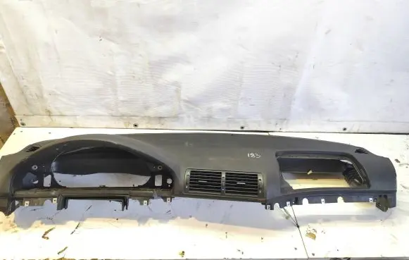 BMW 5 E39 Dashboard 8159752