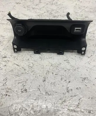 Citroen C4 Cactus (A) pillar trim 00132956