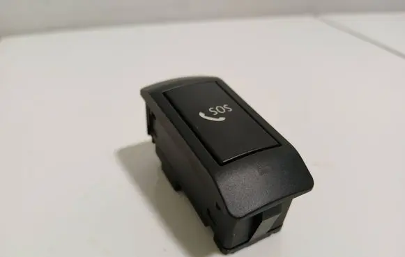 BMW 5 E60 E61 Sos button 6918478 4111 32131401