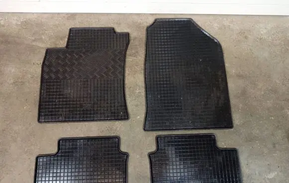 Hyundai i30 fastback Car floor mat set WYKGUM