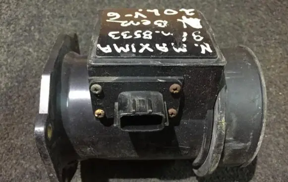Nissan Maxima Mass air flow meter 2268031u00 a36-608-e60