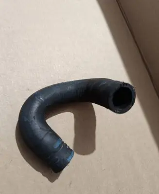 Mercedes-Benz E W212 Engine coolant pipe/hose A6512000882