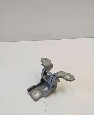 Renault Clio IV Front door upper hinge 864010016R