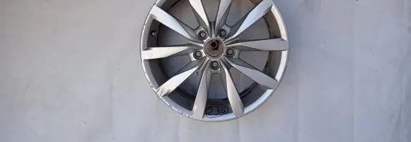 Volkswagen Golf VII R17 alloy rim 5G0601025BH