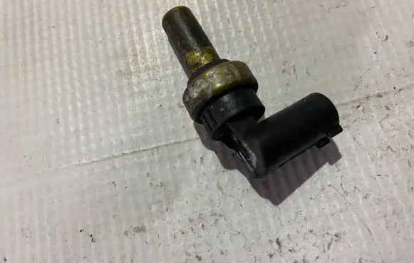 Mercedes-Benz E W210 Coolant temperature sensor a0005425119 0005425119