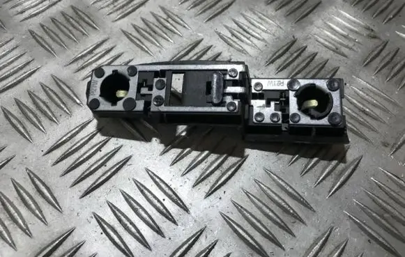 Nissan Primera Tail light bulb cover holder 2332 valeo2332