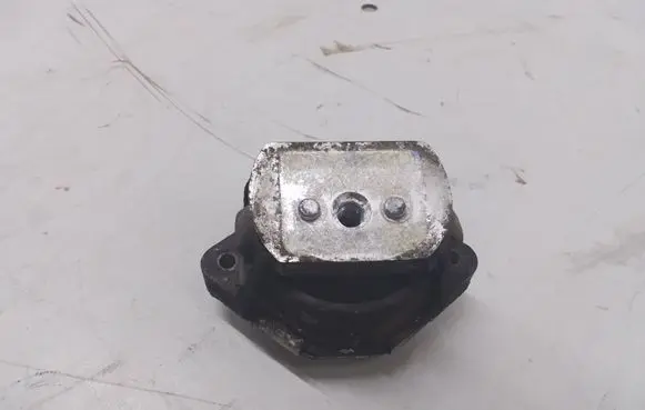 Volkswagen Phaeton Gearbox mount