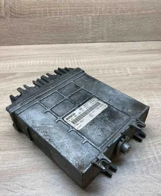 Renault Scenic I Engine control unit/module ECU HOM7700105953 0281001809 7700110647