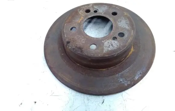 Mercedes-Benz E W210 Rear brake disc