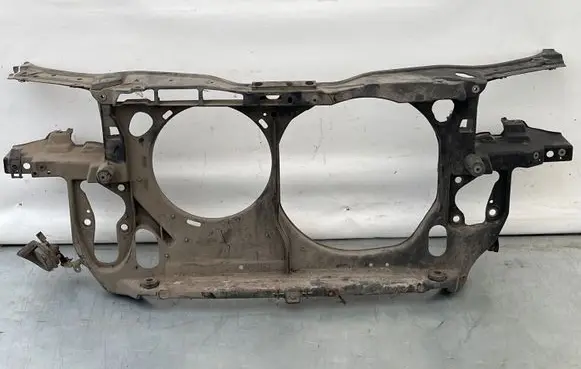 Volkswagen PASSAT B5 Radiator support slam panel 3B0805594