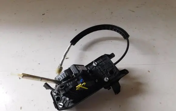 Volkswagen Sharan Gear shifter/selector 7N1713025K