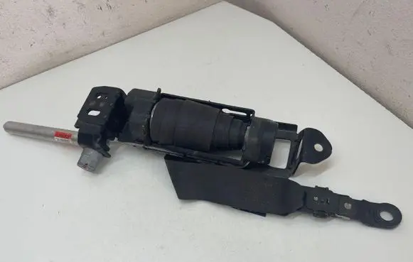 Volvo V50 Front seatbelt 30615571