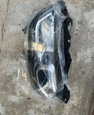 Citroen Berlingo Headlight/headlamp 9816824780 90173981 9017398101
