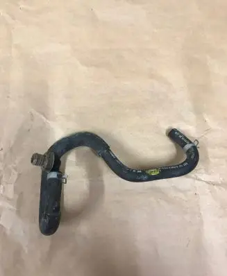 Nissan Qashqai Breather/breather pipe/hose 01061411