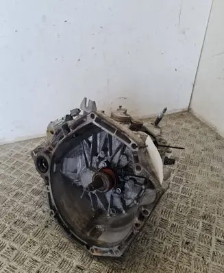 Nissan Juke I F15 Manual 5 speed gearbox TL4125 320101KBOA