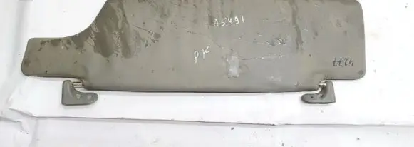 Sun visor
