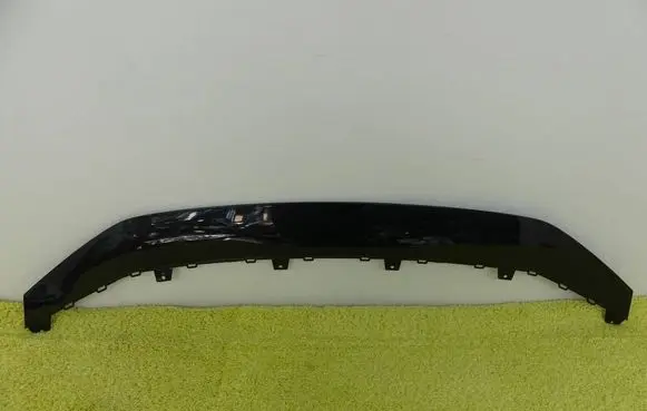 Audi RS7 C8 Front bumper splitter molding 4K8807717A