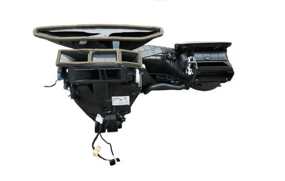 Volkswagen PASSAT B7 Interior heater climate box assembly 3C1820003FS