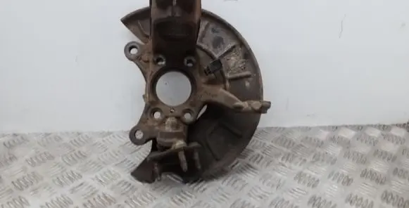 Volkswagen Tiguan Front wheel hub