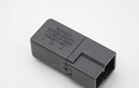 Toyota Corolla Verso AR10 Other relay 86530-20070 8653020070
