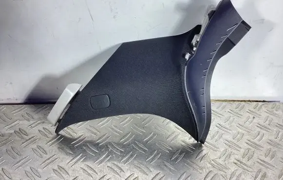 Mercedes-Benz GLC X253 C253 (C) pillar trim A2536903000