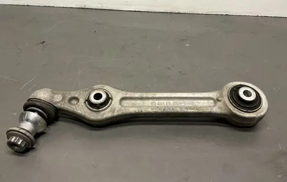 Mercedes-Benz GLC X253 C253 Front control arm 20519 2437332