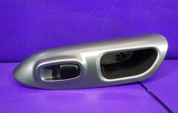 Nissan Juke I F15 Quarter vent window switch 