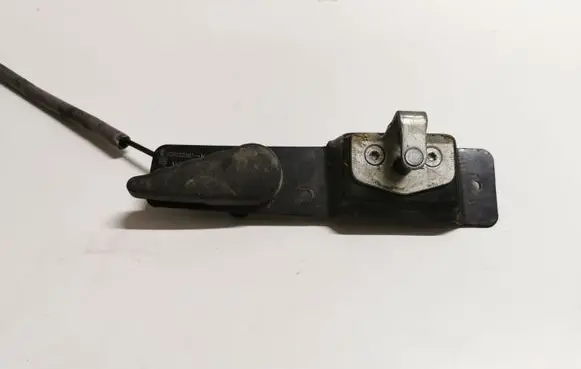 Opel Vivaro Loading door lock loop/hook striker 8200323112