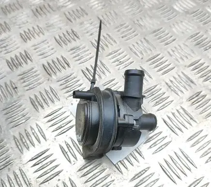 Volkswagen PASSAT B8 Electric auxiliary coolant/water pump 5C0965567A 0392023211