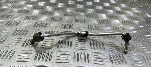 KIA Ceed Fuel injector supply line/pipe 