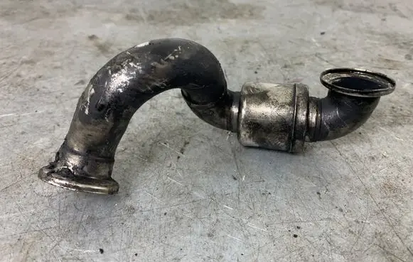 BMW 5 E60 E61 EGR valve line/pipe/hose