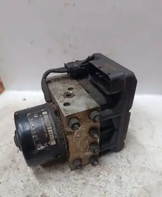 Volkswagen Golf IV ABS Pump 1J0907379G 10094903403