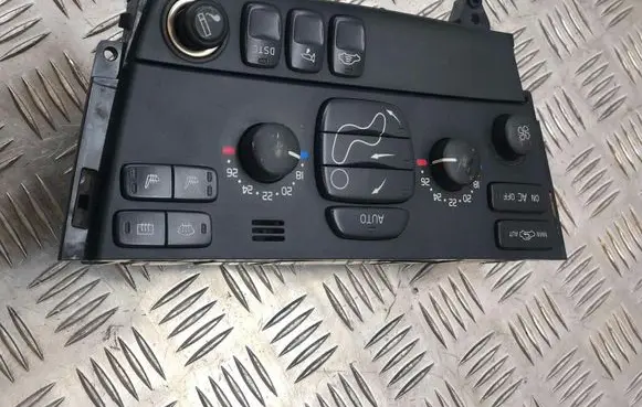 Volvo S60 Climate control unit 30746022