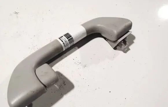 Honda CR-V Front interior roof grab handle
