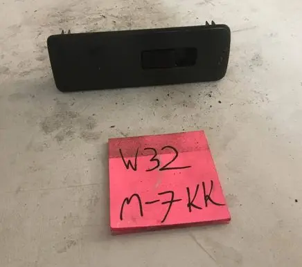 Skoda Felicia I Electric window control switch 
