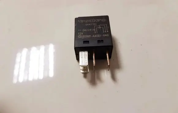 Volvo XC90 Other relay 9441161 TYCO-A4001-X40