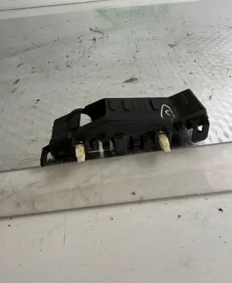 Hyundai Tucson TL Front bumper mounting bracket 86515D7000