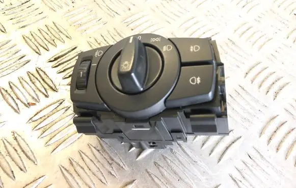 BMW 1 E81 E87 Light switch 6932794 33600102 30090210601743