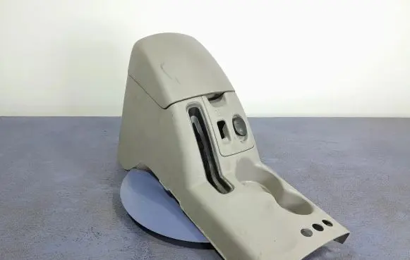 Mitsubishi L200 Armrest
