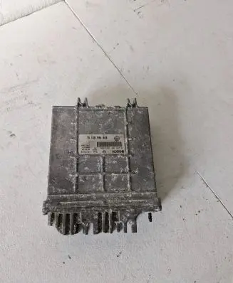 Volkswagen PASSAT B5 Engine control unit/module 028906021GL 28SA3177 0281001655