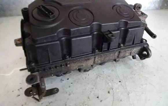 Volkswagen Golf IV Engine head 038103373R