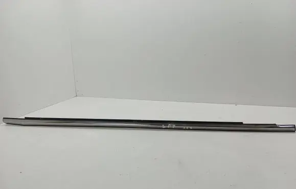 Mazda CX-7 Front door glass trim molding